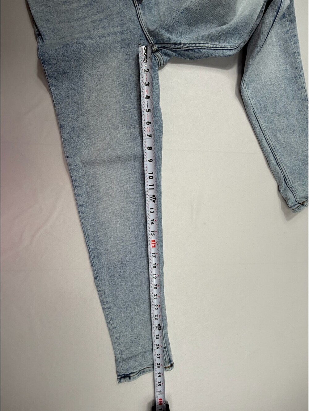 Vigoss Light Wash Skinny Jeans Size 27 - Picture 8 of 10